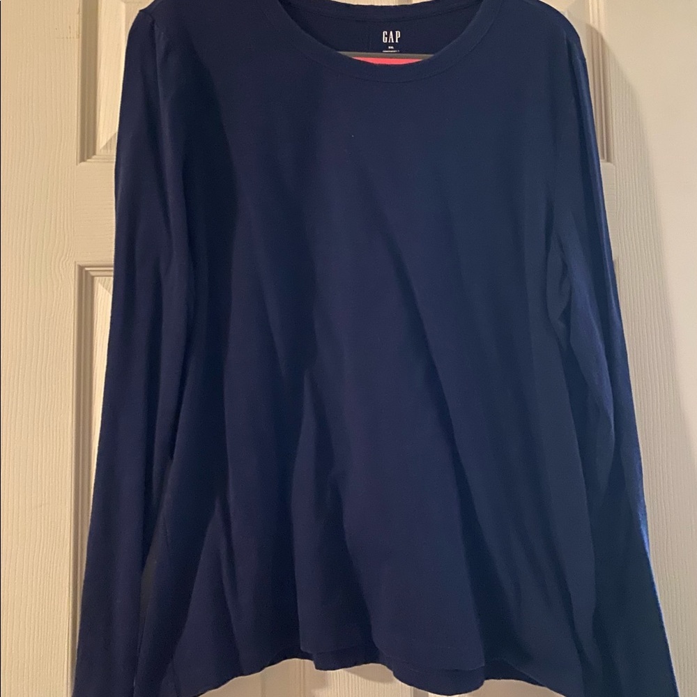 Gap Long Sleeved  Crewneck T-Shirt, Size XXL